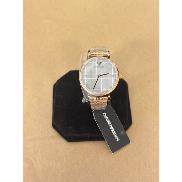Emporio Armani Gianni T-Bar AR11385 Ladies Watch With White Dial - Picture 2 of 5